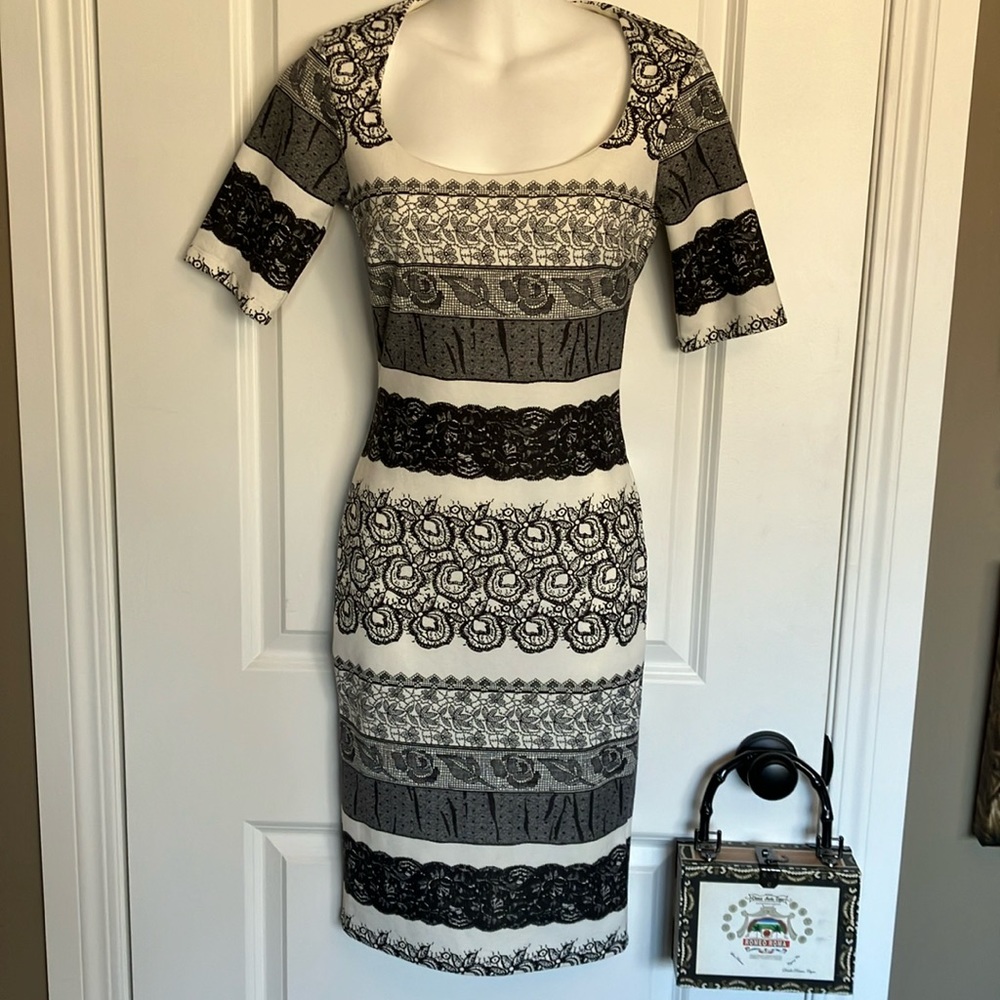 Fabulous Kardashian Kollection bodycon cream and black dress